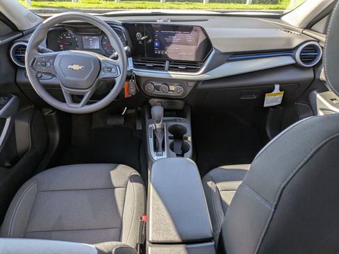 New 2026 Chevrolet Trax LS w/ Driver Confidence Package image 15