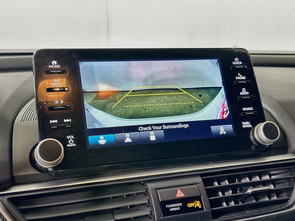 Used 2022 Honda Accord Sport image 11