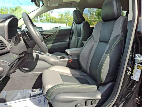 Certified 2025 Subaru Outback Onyx Edition XT image 14