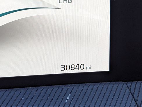 Used 2022 Kia EV6 GT-Line w/ GT-Line Suede Seat Package image 20