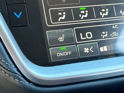 Certified 2024 Subaru Outback Premium image 19