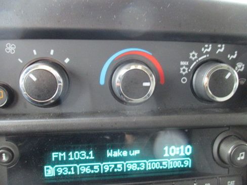 Used 2023 Chevrolet Express 3500 LS image 18