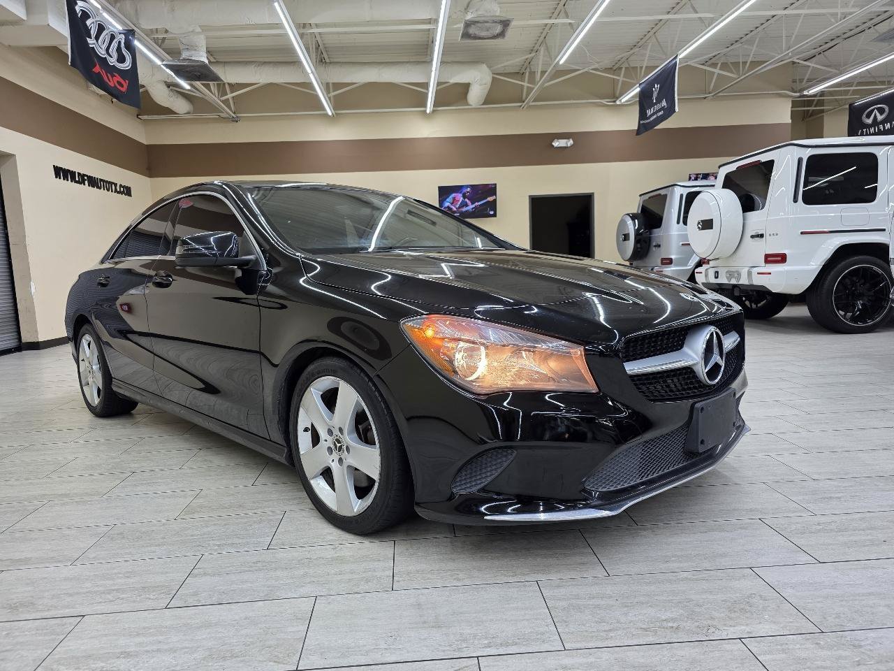 Used 2018 Mercedes-Benz CLA 250 4MATIC image 4
