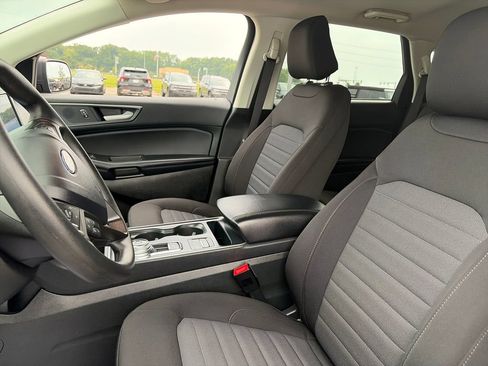 Used 2024 Ford Edge SE AWD/4WD image 16
