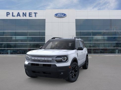 New 2025 Ford Bronco Sport Outer Banks image 2