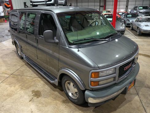 Used 1999 GMC Savana 1500 w/ Convenience Pkg image 14