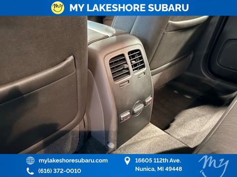 Used 2012 Lincoln MKS image 23