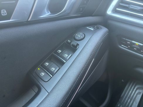 Used 2022 BMW X5 xDrive40i w/ Premium Package image 20