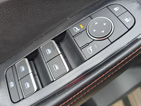 Used 2025 Nissan Rogue SV w/ Rock Creek Premium Package AWD/4WD image 29