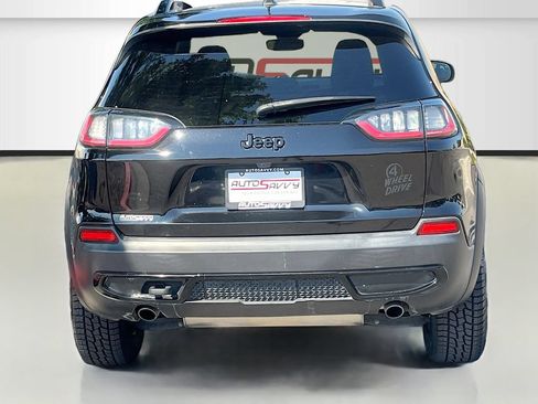 Used 2022 Jeep Cherokee Latitude AWD/4WD image 6