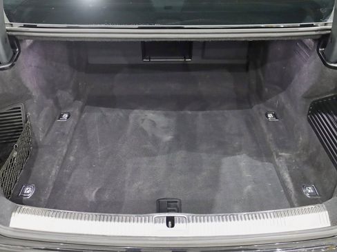 Used 2022 Audi S8 w/ S8 Comfort Plus Package image 43