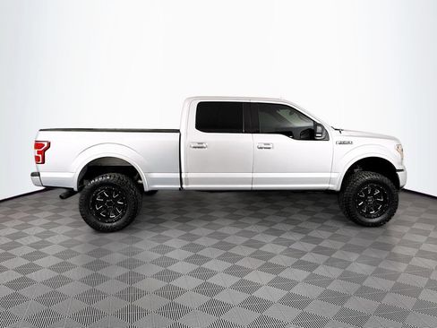 Used 2018 Ford F150 XLT w/ Equipment Group 302A Luxury AWD/4WD image 8