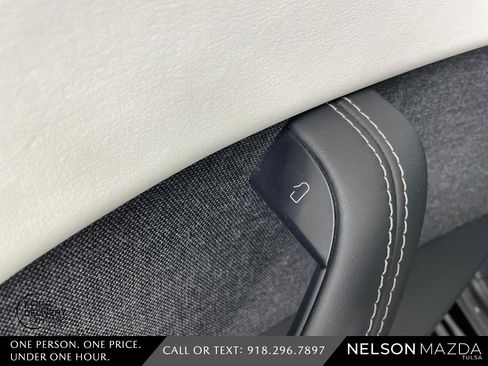 Used 2023 Tesla Model X Plaid image 21