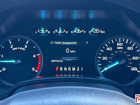 Used 2018 Ford F350 XLT w/ Camper Package image 28