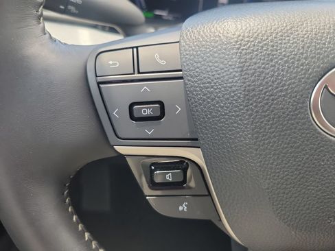 Certified 2025 Toyota Camry XLE FWD image 21