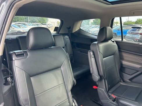 Used 2022 Volkswagen Atlas SE w/ Panoramic Sunroof Package image 46