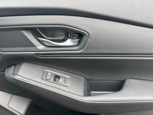 Used 2025 Honda Accord Sport image 20