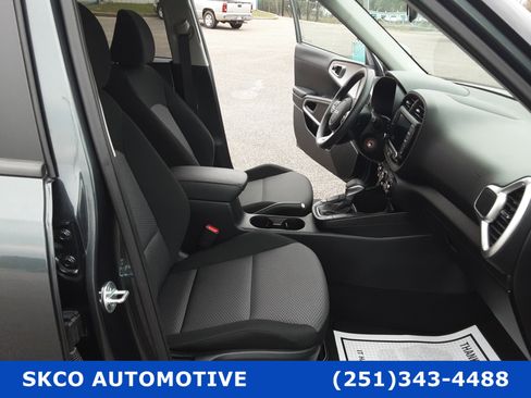 Used 2024 Kia Soul LX w/ Option Group 015 image 13