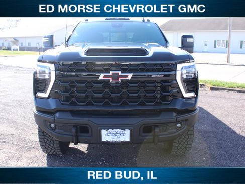 Used 2025 Chevrolet Silverado 2500 ZR2 w/ ZR2 Bison Edition image 3