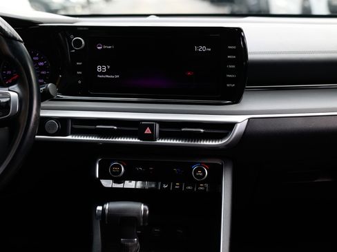 Used 2022 Kia K5 GT-Line image 40