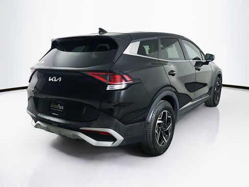Used 2023 Kia Sportage LX image 9