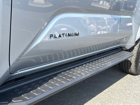 New 2026 Toyota 4Runner Platinum AWD/4WD image 8