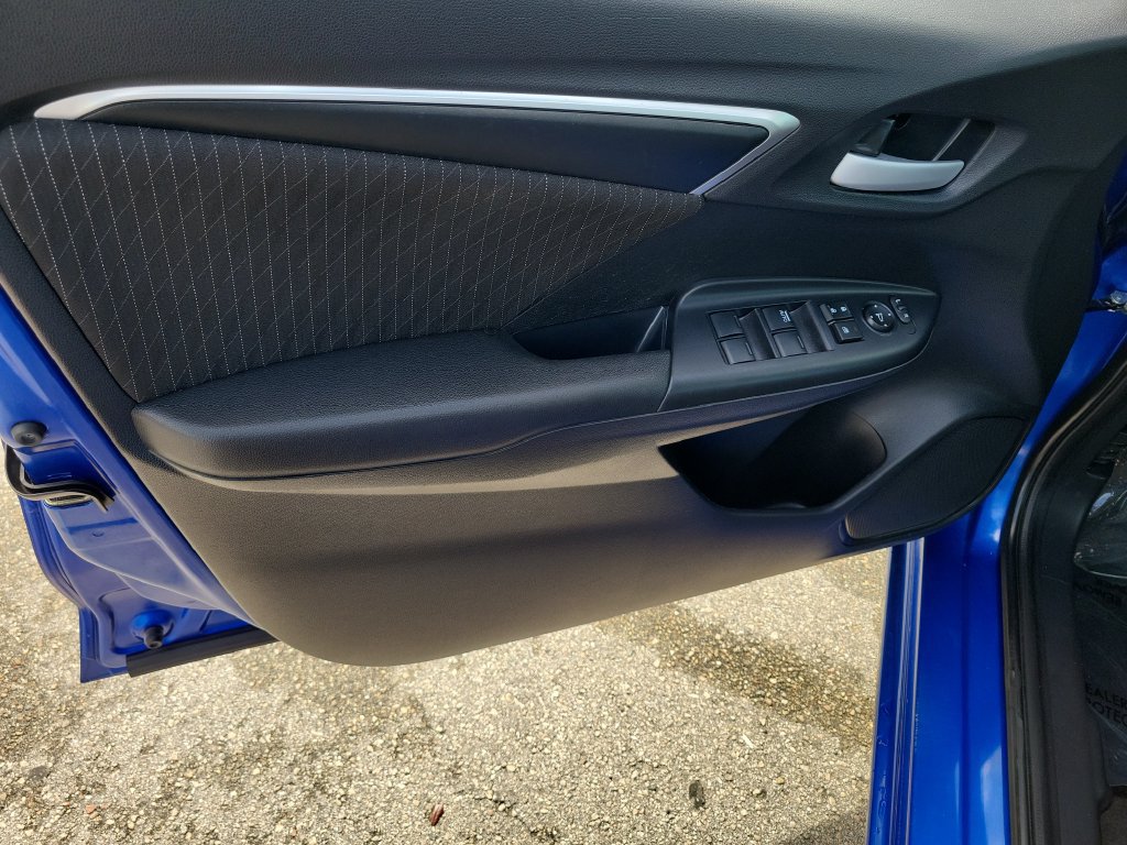 Used 2020 Honda Fit EX image 19