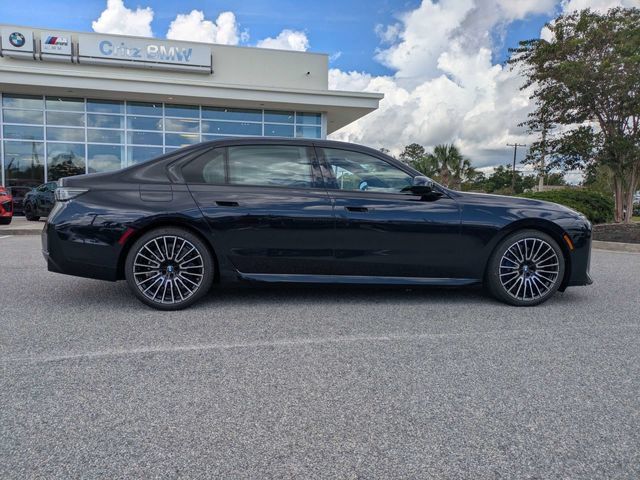 New 2027 BMW 740i xDrive w/ Executive Package AWD/4WD image 4