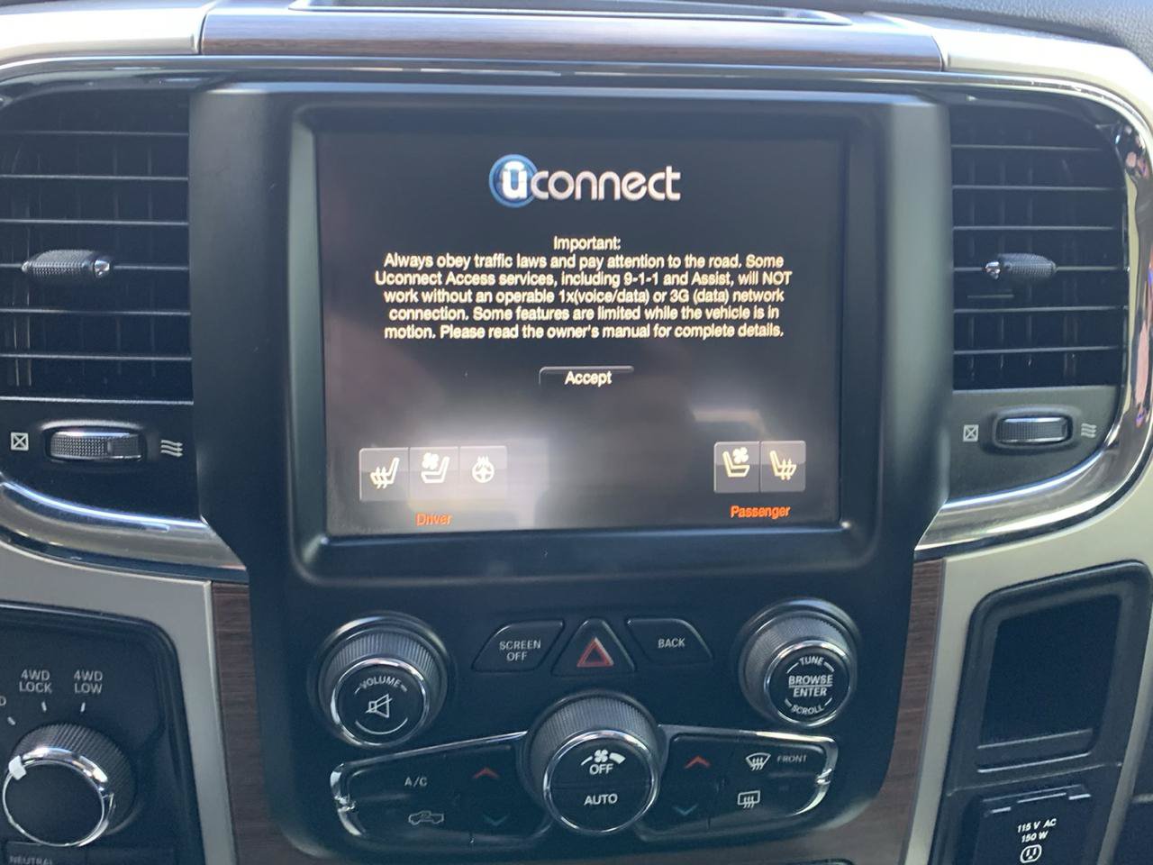 Used 2017 RAM 3500 Laramie AWD/4WD image 29