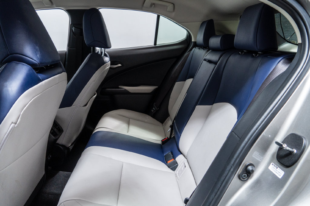 Used 2019 Lexus UX 250h w/ Accessory Package AWD/4WD image 24