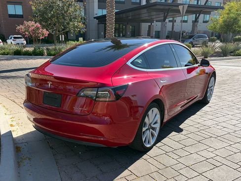 Used 2018 Tesla Model 3 Long Range image 3