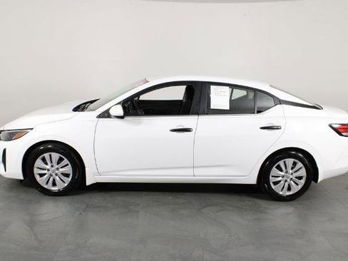 Certified 2025 Nissan Sentra S image 12