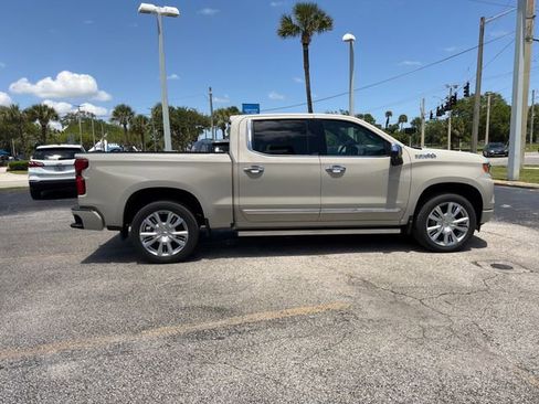 New 2026 Chevrolet Silverado 1500 High Country AWD/4WD image 18