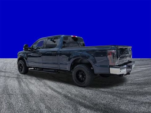 Used 2019 Ford F250 XLT w/ XLT Value Package RWD image 6