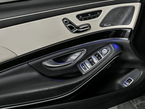 Used 2020 Mercedes-Benz Maybach S 560 4MATIC image 14