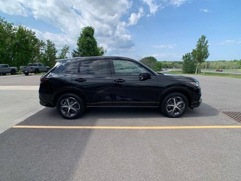Used 2025 Honda HR-V EX-L image 6