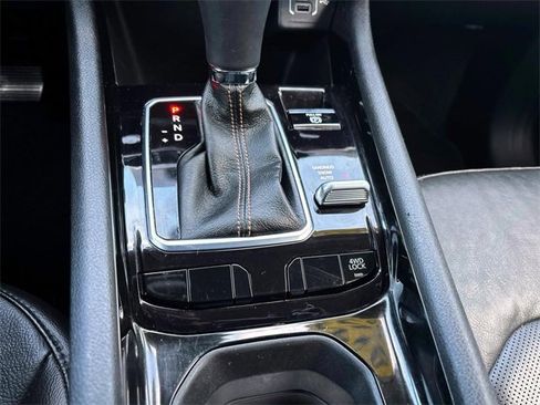 Used 2022 Jeep Compass Limited image 20