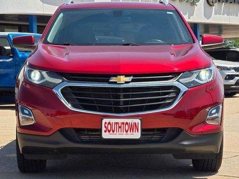 Used 2019 Chevrolet Equinox LT AWD/4WD image 2