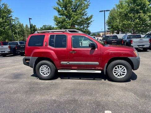 Used 2015 Nissan Xterra S w/ Value Package AWD/4WD image 4