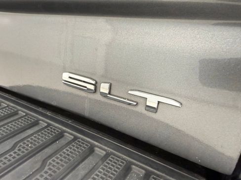 Used 2020 GMC Sierra 1500 SLT w/ SLT Premium Plus Package AWD/4WD image 7