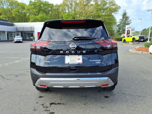 Certified 2023 Nissan Rogue Platinum w/ Platinum Premium Package AWD/4WD image 6