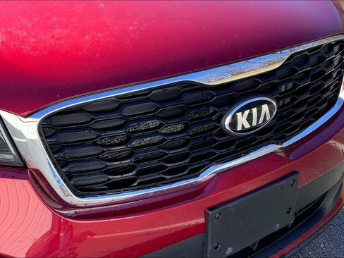 Used 2019 Kia Sorento LX image 28