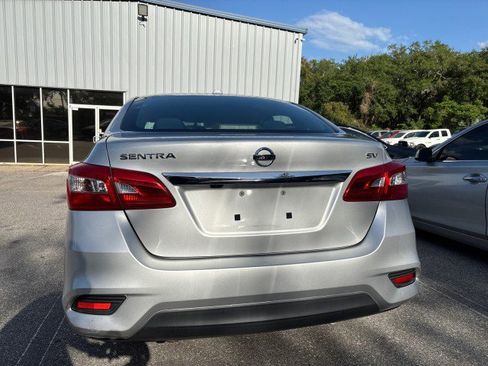 Used 2019 Nissan Sentra SV image 8