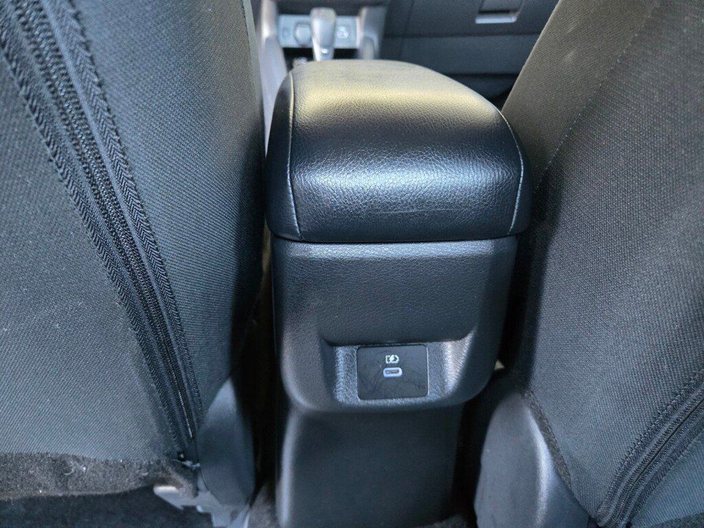 Used 2024 Nissan Versa SV FWD image 16