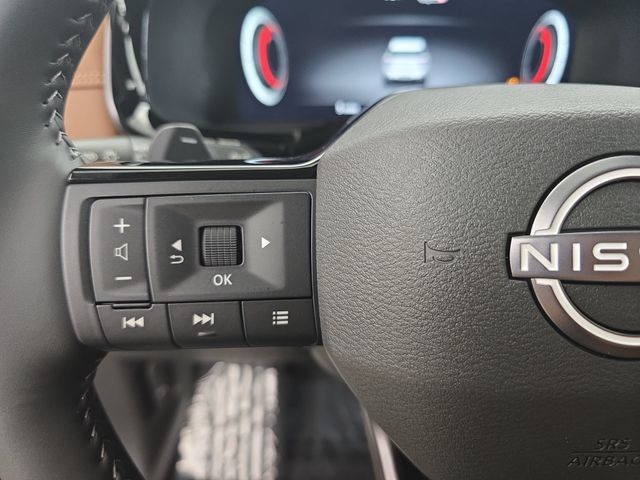 New 2026 Nissan Pathfinder Platinum FWD image 21