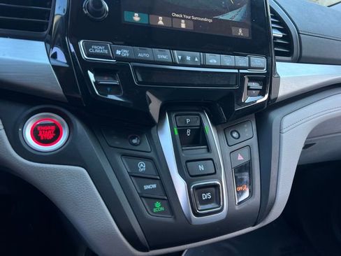 Used 2020 Honda Odyssey EX image 26