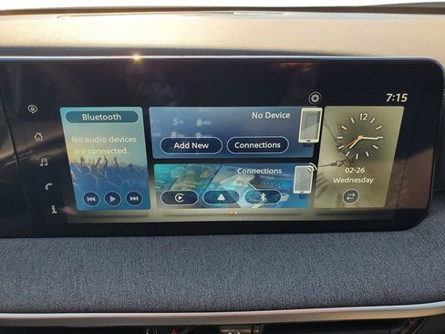 New 2025 Nissan Kicks SV image 19