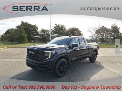 Used 2025 GMC Sierra 1500 Elevation