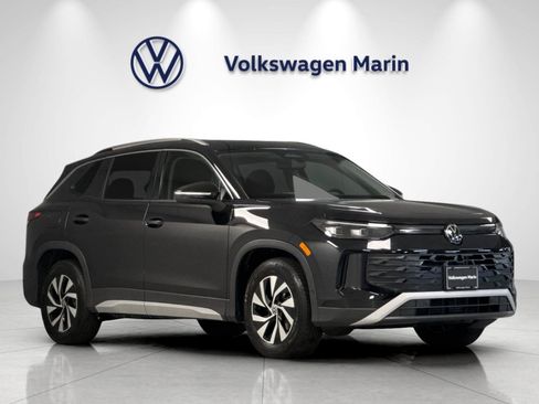 New 2026 Volkswagen Tiguan S FWD image 7