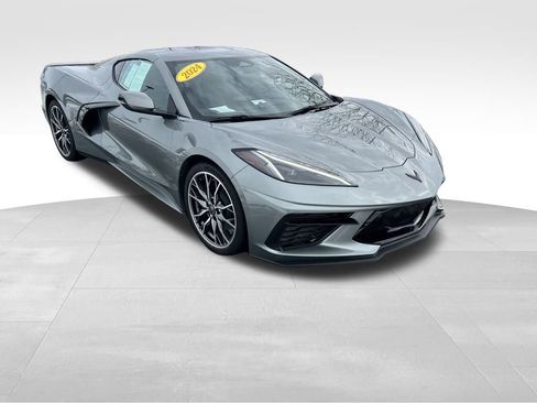 Used 2024 Chevrolet Corvette Stingray Preferred Cpe w/ Battery Protection Package image 9